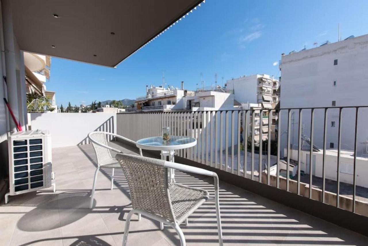 Modern Apartment Close To Athens City Center Exterior photo